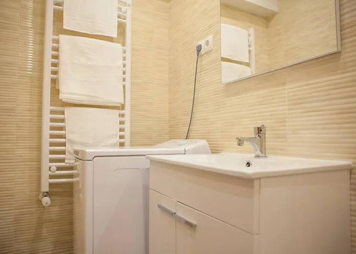 Apartamento Downtown Csengery 10