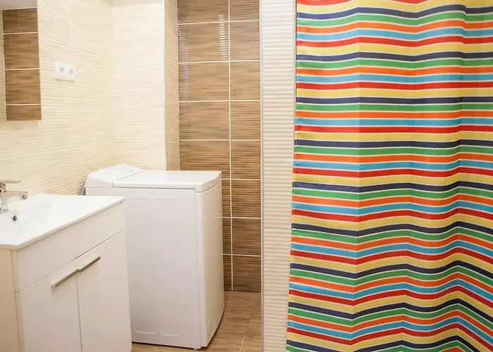 Apartamento Downtown Csengery 10 *