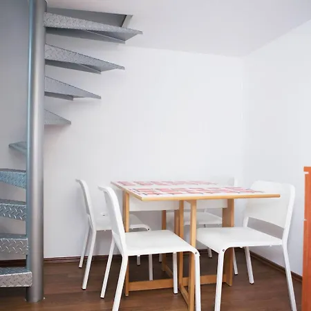 Appartement Downtown Csengery 10