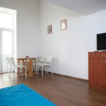 Downtown Csengery 10 아파트 *