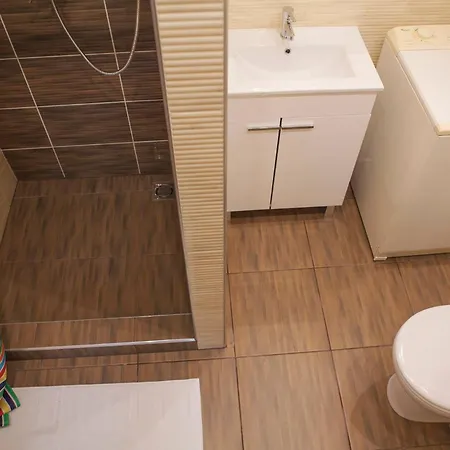 Downtown Csengery 10 부다페스트