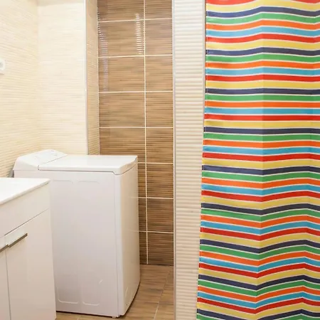 아파트 Downtown Csengery 10 *