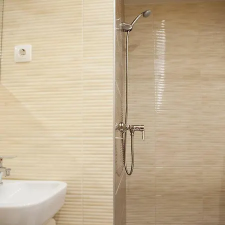 Apartman Downtown Csengery 10 *