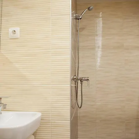 아파트 Downtown Csengery 10 *